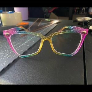 Blue light blocking glasses